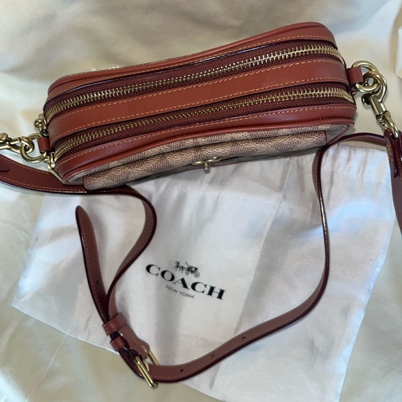 Authentic Coach Bag with Dust bag - Picture 3 of 7